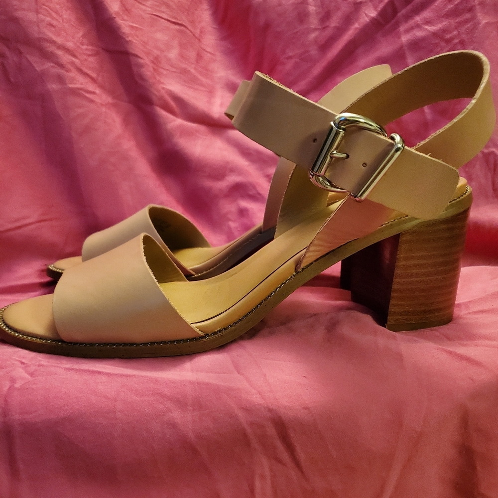 Block heels - Picture 2 of 3